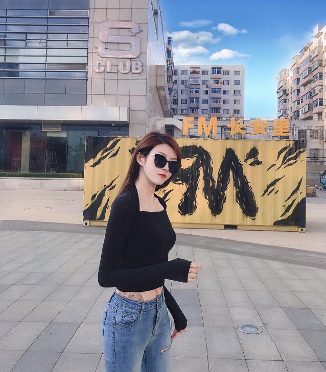 YY主播小温妮福利图片，一只小温妮三点性感写真图片